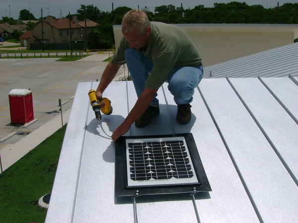 metal-roof-solar-panel
