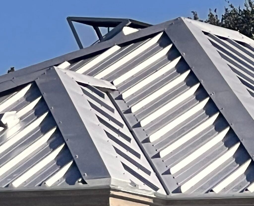 metal-roofing-exposed-fatener-rpanel
